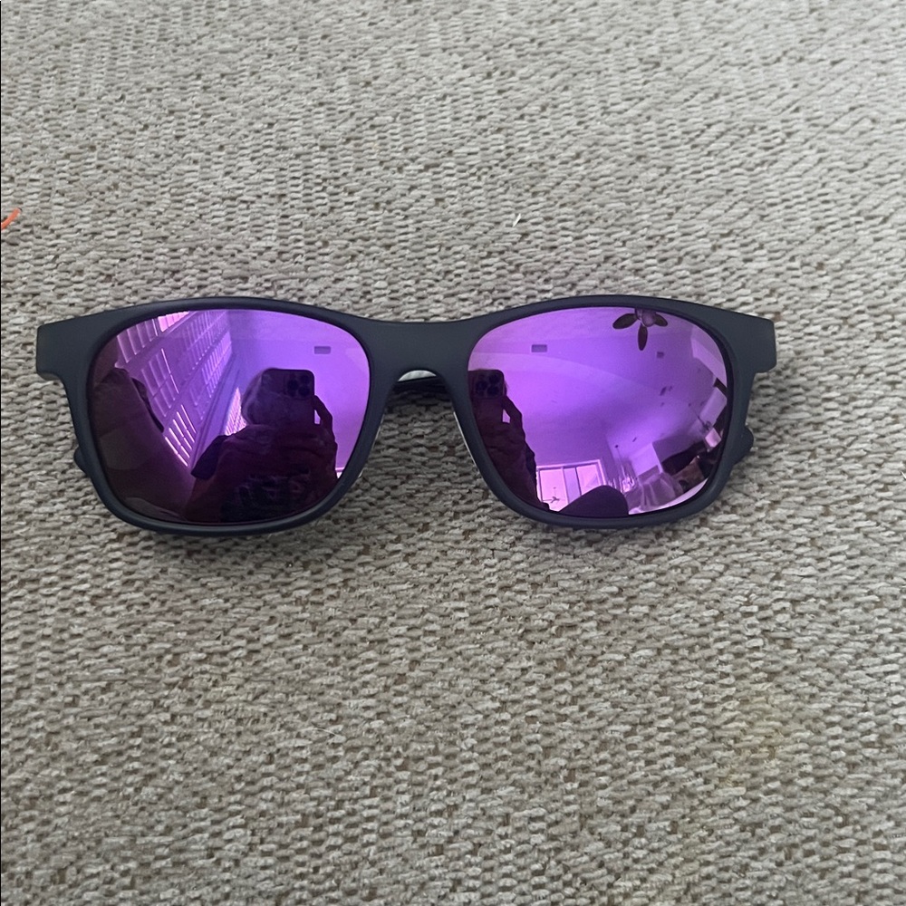 TYR A Springdale Black Sunglasses with Purple Lenses slip resistant design